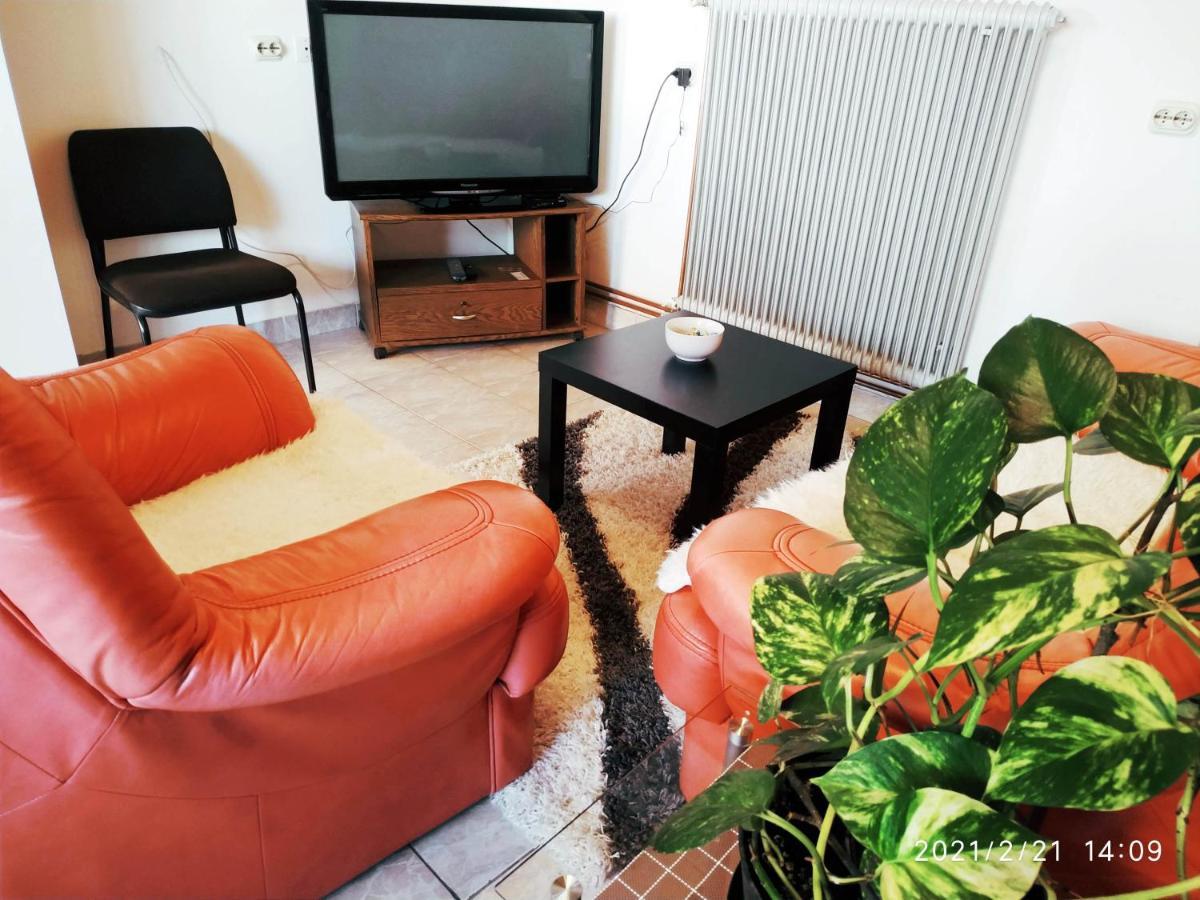 Apartman Tia Ossero Esterno foto